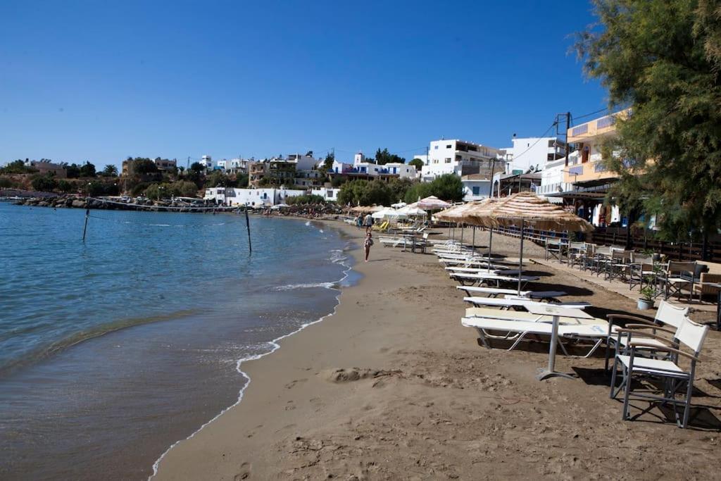 Appartamento Εξοχη Και Θαλασσα Makrýgialos Esterno foto